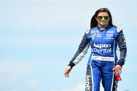 Ex-NASCAR driver Danica Patrick weighs in on Riley Gaines and Simone Biles’ social media feud over..