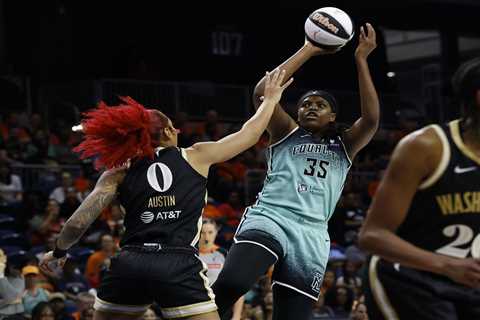 Jonquel Jones sits out against Sky in Liberty injury concern
