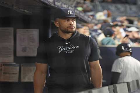 Giancarlo Stanton returning to Yankees lineup after missing first 70 games