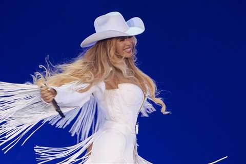 Beyoncé Thanks Sir Paul McCartney for ‘One of the Best Songs Ever Made’