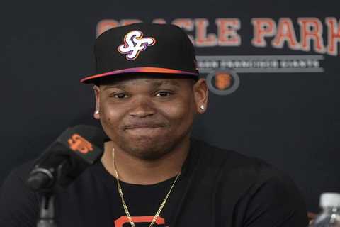 Red Sox couldn’t land top Giants prospect in trade package for Rafael Devers