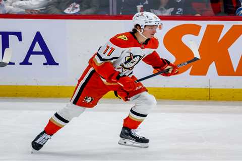Ducks trade Trevor Zegras to Flyers in NHL stunner