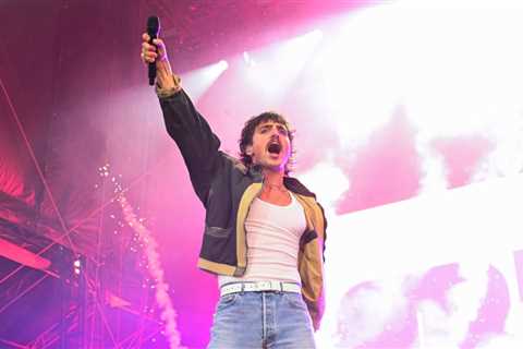 Benson Boone Scores First ARIA Albums Chart No. 1 With ‘American Heart’