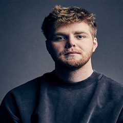 Alex Warren Tops Billboard Global Charts, ‘KPop Demon Hunters’ Hits & More Enter Top 10