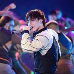 Watch DINO of SEVENTEEN Nail His Historic Performance at the 2025 Esports World Cup