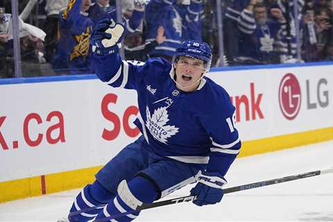 Maple Leafs’ Mitch Marner dealt to Golden Knights in blockbuster $96 million sign-and-trade