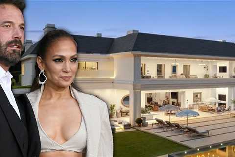 Ben Affleck and Jennifer Lopez Take $60 Million House Off Market