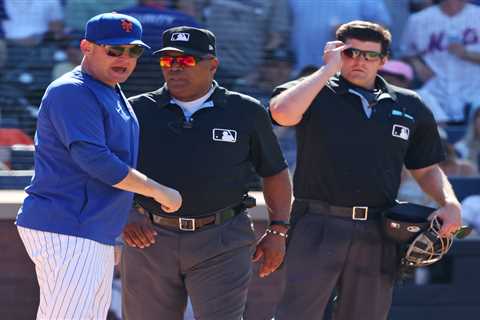 Mets’ Carlos Mendoza goes berserk on umps during Subway Series ejection over questionable strike..