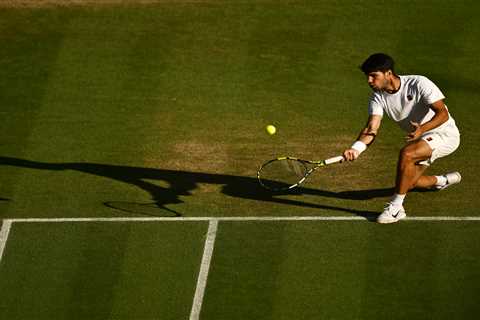 Wimbledon picks, predictions: Carlos Alcaraz vs. Taylor Fritz semifinal odds, best bets Friday