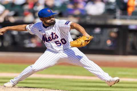 Yankees sign veteran pitcher Rico Garcia off waivers from Mets