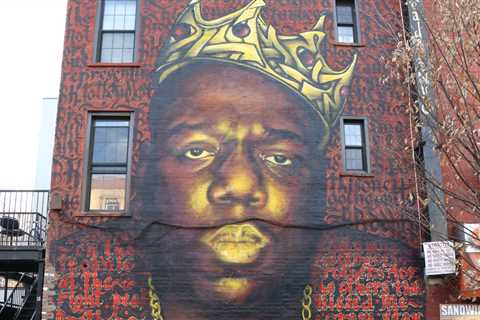 Notorious B.I.G. Estate Settles With Retailers Over ‘King of New York’ Prints: ‘Companies Must..