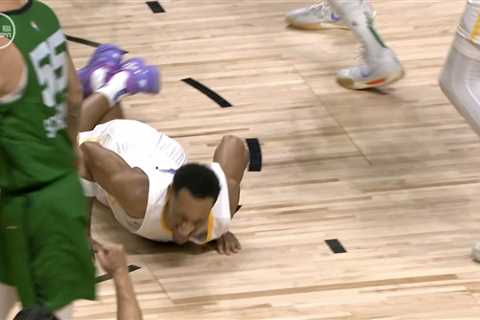 Lakers’ Darius Bazley leaves summer league game in wheelchair after scary injury