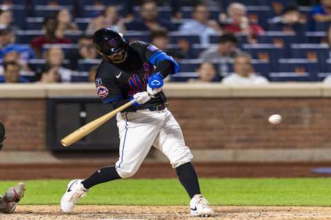Luis Torrens’ latest blunder leave Mets with uncertainty behind the plate