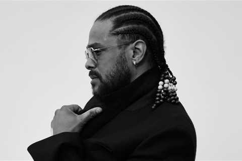 Maxwell Sets Sail for Upcoming ‘Silent Serenade’ Residency, Third Ocean Cruise: ‘I’m Not Done Yet’