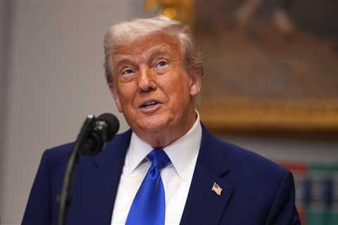 Donald Trump Again Calls For Beyoncé to be ‘Prosecuted’ Over Debunked Claim of $11 Million Harris..