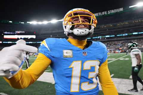 Keenan Allen signing with Chargers on $8.52 million contract to return home