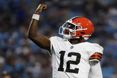 Shedeur Sanders connects for first two NFL touchdowns in impressive Browns debut