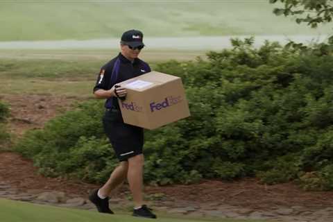 Undercover Eli Manning pranks PGA Tour stars at St. Jude Championship: ‘Who is this freak?’