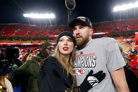 ‘We’re About to Do a F—ing Podcast’: Taylor Swift to Appear on Travis Kelce’s ‘New Heights’