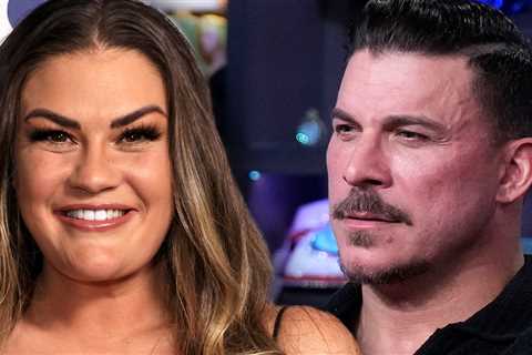 Brittany Cartwright Shares Life Update After Jax Taylor Steps Away From His Bar