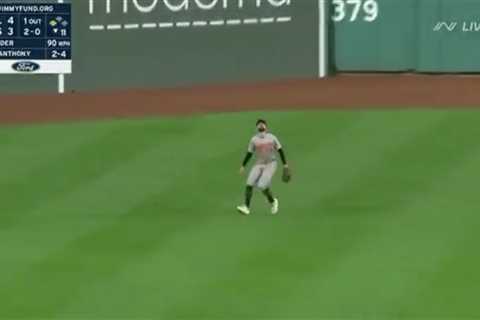 The decision that haunted Red Sox in brutal loss as playoff race heats up
