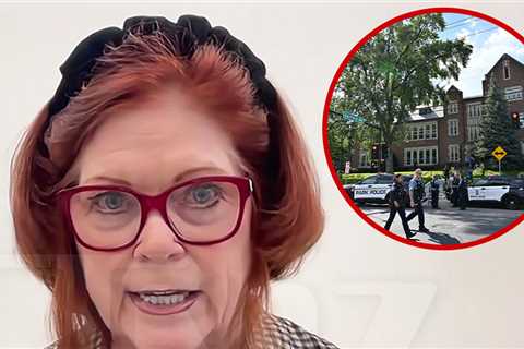 Former FBI Profiler Says Everyone Needs to Look for Mass Shooter Warning Signs
