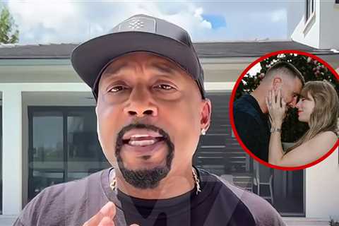 Daymond John Calls Taylor Swift, Travis Kelce Engagement a Financial Win