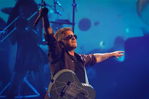 ‘The Shows Are Badass’: Alejandro Sanz Thrills in Mexico With the Kick-Off of His ‘¿Y Ahora Qué?’..