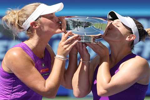 Gabriela Dabrowski, Erin Routliffe  down top-seeded Taylor Townsend-Katerina Siniakova duo to..