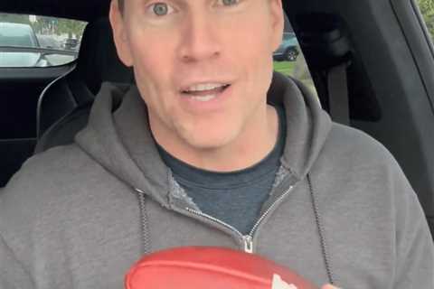 Scott Hanson has heartfelt message for fans enraged by NFL RedZone adding commercials