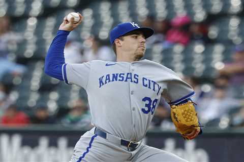 Royals vs. Guardians odds, prediction: MLB best bets, picks Monday