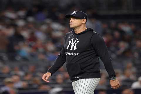 Aaron Boone’s Fenway Park decisions come with much bigger Yankees consequences