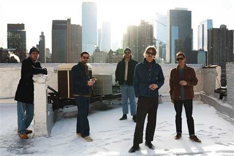CAAMP Scores Fifth Adult Alternative Airplay No. 1 (And Ties a Record) With ‘Mistakes’