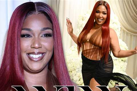 Lizzo Shows Off Weight Loss at New York Fashion Week Event
