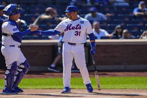 Mets give fans true blast from the past with Alumni Classic: ‘Feel like a little kid again’