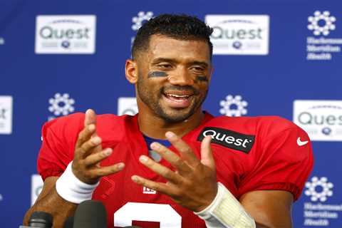Russell Wilson cautions he’s ‘not done’ in accepting role as Jaxson Dart’s Giants backup