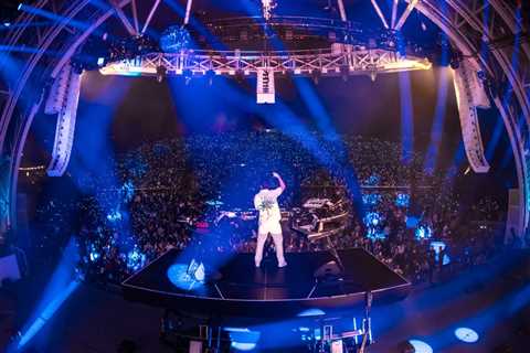 Watch Kygo & Zak Abel Perform This Collab in Producer’s 2024 Hollywood Bowl Show Concert Film