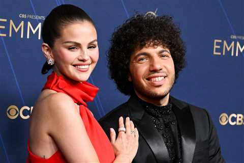 Selena Gomez & Benny Blanco Are Married