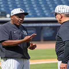 Yankees hitting coach James Rowson talking to Twins about manager job