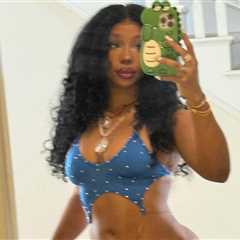 SZA Shares A Bunch of Sizzlin' Snaps During Halloween Week