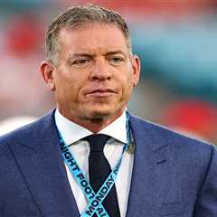 Troy Aikman takes dig at referees’ treatment of Patrick Mahomes