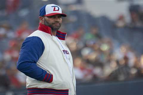 Albert Pujols emerges as favorite to be next Angels manager