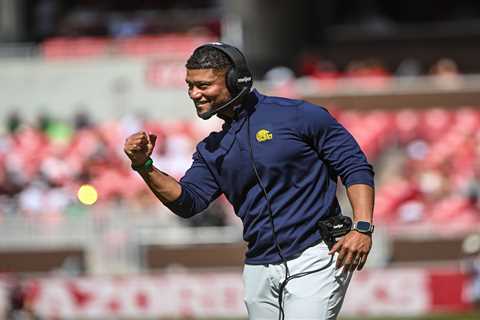 FanDuel promo code: Earn $300 in bonus value with winning $5 bet for Boise State vs. Notre Dame