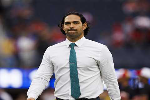 Mark Sanchez’s family speaks out about ex-Jets QB’s ‘deeply distressing’ stabbing outside..