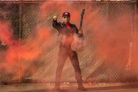 Tom Morello Talks Taking the Mic, Fusing Rock & Activism and Playing Alongside His Son on Upcoming..
