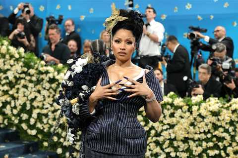 Nicki Minaj Says She’s ‘Not Going to Put Out’ Her New Album Anymore: ‘Bye, Barbz’