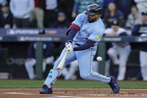 Blue Jays remove injured Anthony Santander from ALCS roster in huge loss