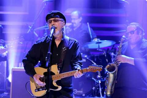 Dion on Why His New Version of ‘Abraham, Martin and John’ Is Timely: ‘It’s Troubled Times’