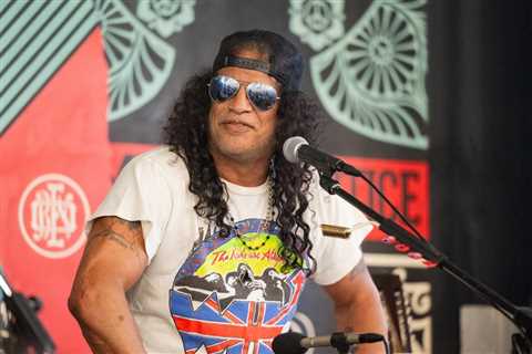 Here’s Why Guns N’ Roses Won’t Be Playing The Sphere, According to Slash