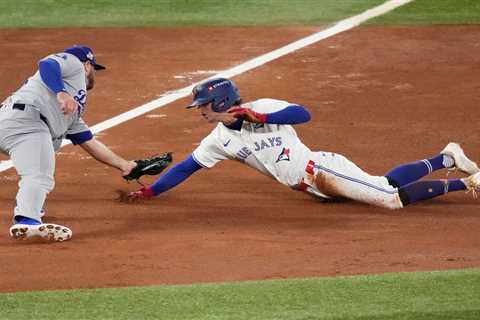 Ernie Clement’s baserunning blunder costs Blue Jays early in World Series Game 1